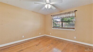 10 Shasta E Ave in McAllen, TX - Building Photo - Building Photo