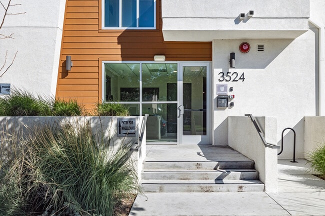 3524 Chesapeake Ave in Los Angeles, CA - Building Photo - Building Photo