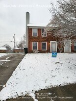 3107 Glenridge Cir in Lexington, KY - Building Photo