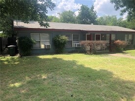 7005 Guadalupe St in Austin, TX - Building Photo