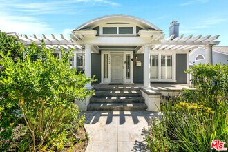 1308 N Ogden Dr in West Hollywood, CA - Building Photo - Building Photo