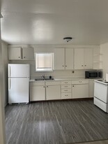 514 W Main St, Unit 1 Apartments