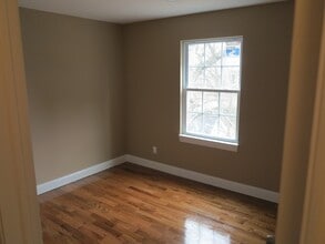 14 Summit St in Newark, NJ - Foto de edificio - Building Photo