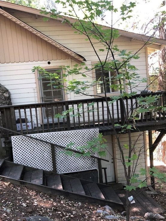 property at 976 Berne Dr