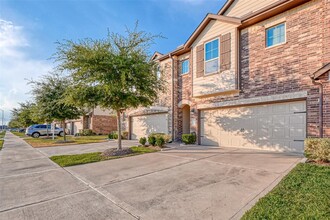 3435 Harvest Meadow Ln in Rosenberg, TX - Building Photo - Building Photo