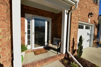 824 Haversham Cl in Chesapeake, VA - Building Photo - Building Photo