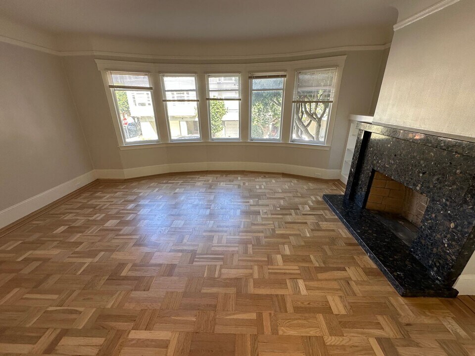 3587 Pierce St in San Francisco, CA - Building Photo