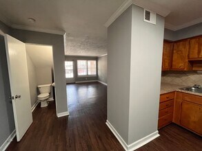 Moreland Drive Apartments in Kingsport, TN - Building Photo - Building Photo