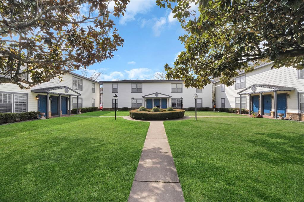 218 W 15th St-Unit -A in Houston, TX - Building Photo