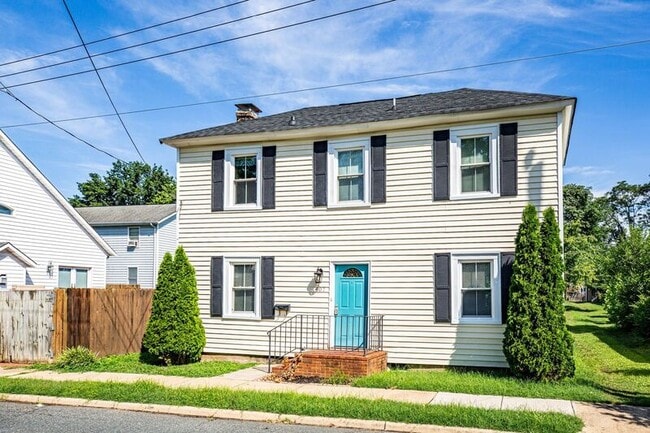 407 Hawke St in Fredericksburg, VA - Building Photo - Building Photo