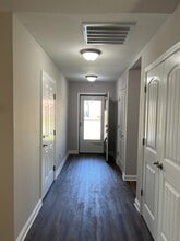 800 Spring Park Rd in Knoxville, TN - Building Photo - Building Photo