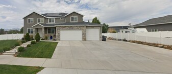 11528-14055 4055 W in South Jordan, UT - Building Photo