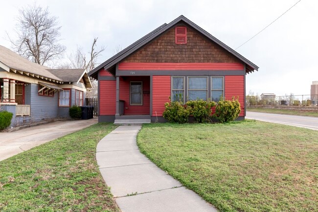 property at 726 NW 28th St