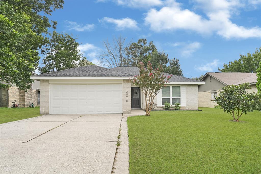23818 Lestergate Dr in Spring, TX - Building Photo