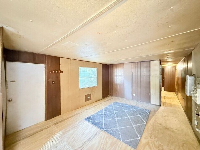 531 Amber St in Pensacola, FL - Building Photo - Building Photo