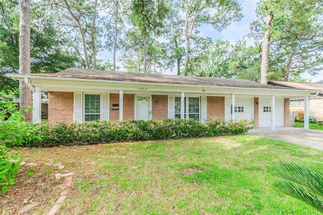 10221 Mayfield Rd in Houston, TX - Building Photo - Building Photo