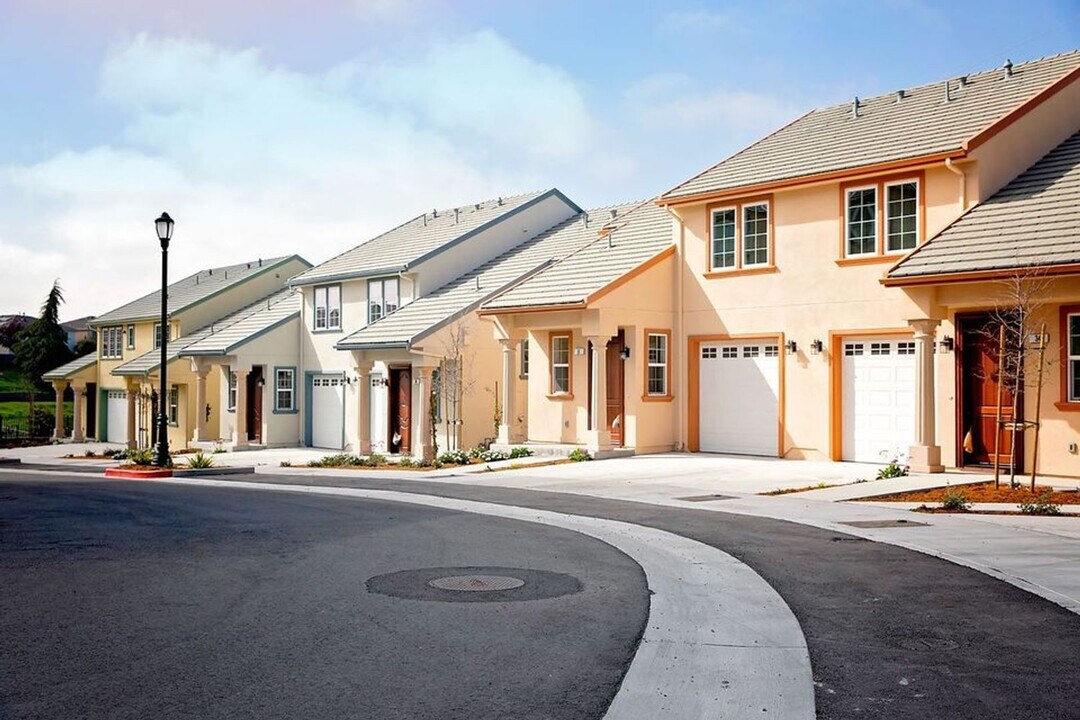 39 Blackbird Cir in Watsonville, CA - Building Photo