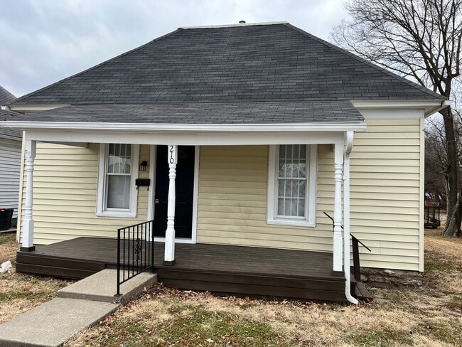 property at 210 S Whitmer St