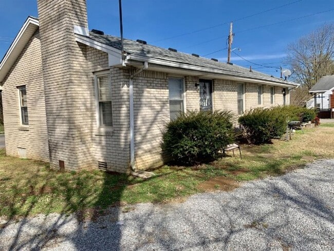 property at 603 Long Hollow Pike