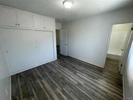 1248 W Stoneridge Ct in Ontario, CA - Building Photo