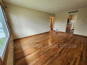 317 S 47th St in Lincoln, NE - Building Photo - Building Photo