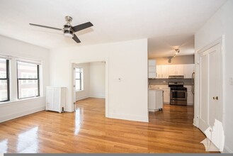 632 W Stratford Pl, Unit # 02N in Chicago, IL - Building Photo - Building Photo