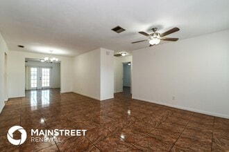 2155 Tropic Ave in Ft. Myers, FL - Building Photo - Building Photo