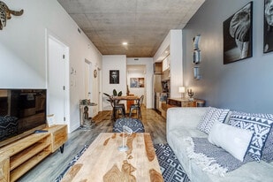 510 Richards St, Unit SI ID1358025P in Vancouver, BC - Building Photo