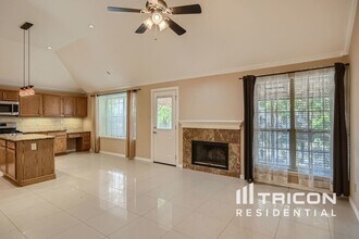 2708 Hemingway Dr in Grand Prairie, TX - Building Photo - Building Photo