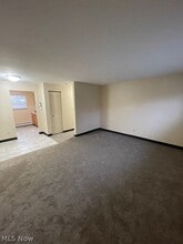 170 Kendall Ave in Campbell, OH - Building Photo - Building Photo