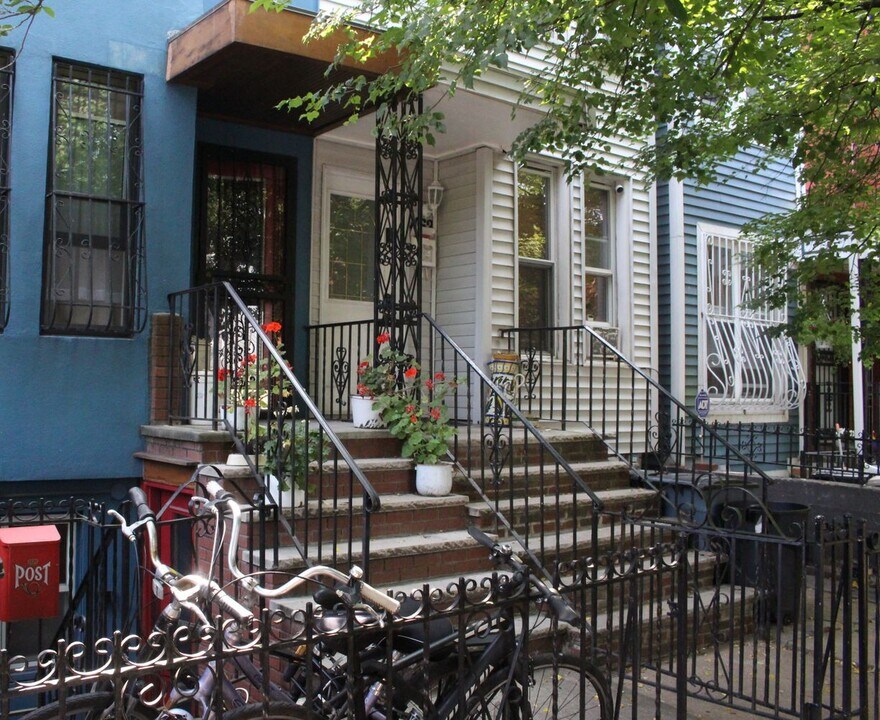 462 17th St in Brooklyn, NY - Building Photo
