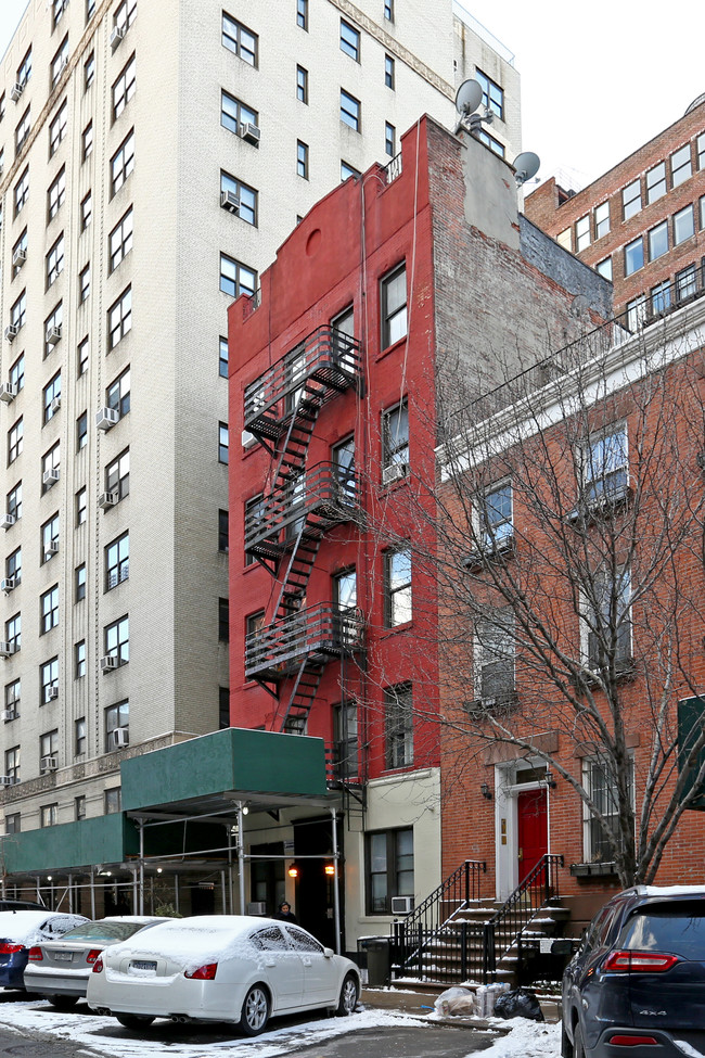 208 W 20th St in New York, NY - Foto de edificio - Building Photo