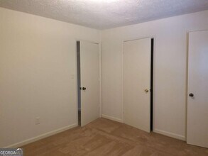110 Chalfont Dr in Athens, GA - Building Photo - Building Photo