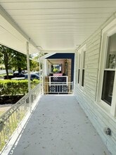 266 W Bennett Ave in Troy, MI - Building Photo - Building Photo