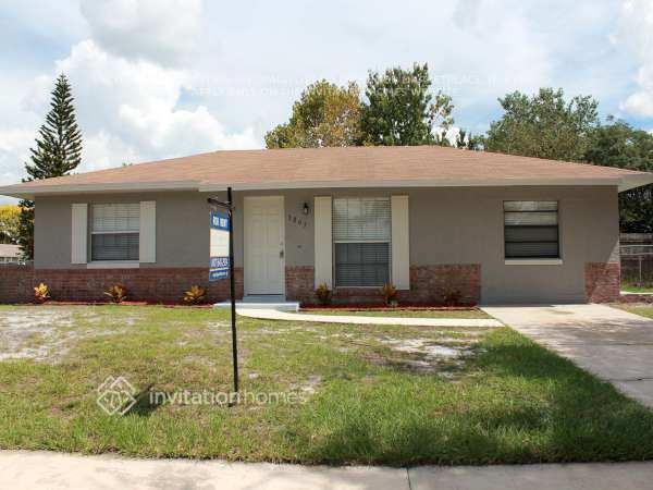 property at 3807 Spoonbill Ave