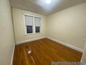 127 Washington St, Unit 32 in Boston, MA - Building Photo - Building Photo
