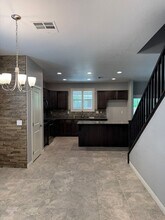6639 Ivory Dove Ct in Las Vegas, NV - Building Photo - Building Photo