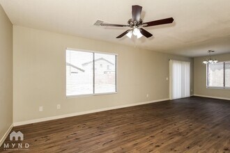 10904 E Azalea Ave in Mesa, AZ - Building Photo - Building Photo