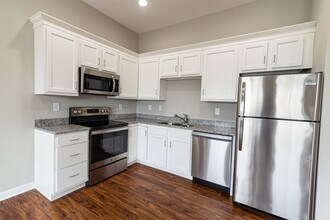 20 Europa Way in Martinsburg, WV - Building Photo - Building Photo