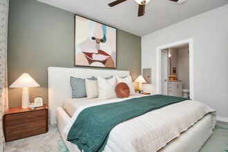 1050 S Pine Lake Rd in Montgomery, TX - Building Photo - Building Photo