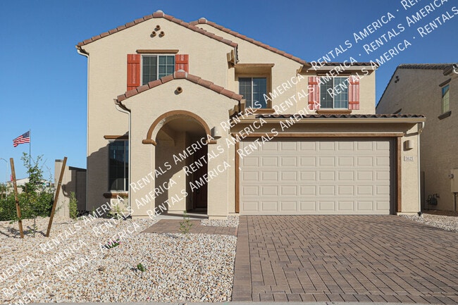 property at 5625 N 87th Dr