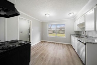 8739 Pattibob St in Houston, TX - Building Photo - Building Photo