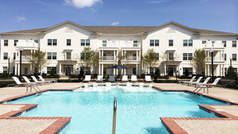 The Carrington at Schilling Farms Apartments