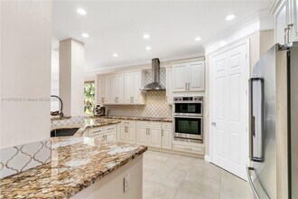 5280 NW 95th Ave in Coral Springs, FL - Building Photo - Building Photo