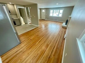 34 Foster Dr in Framingham, MA - Building Photo - Building Photo