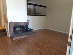 7892 Mission Vista Dr in San Diego, CA - Building Photo - Building Photo