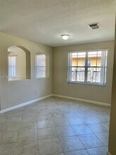8514 NW 111th Ct in Doral, FL - Building Photo - Building Photo