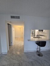1228 S Military Trl, Unit 2114 in Deerfield Beach, FL - Building Photo - Building Photo