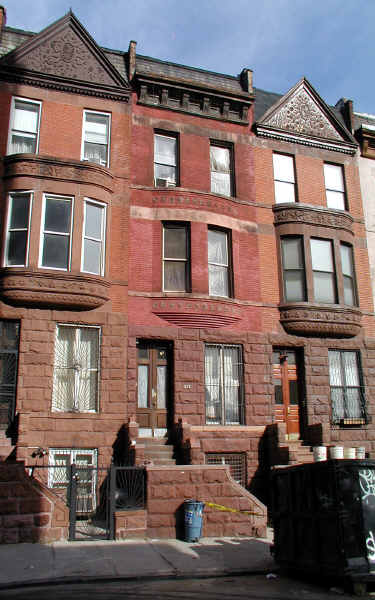 315 W 136th St in New York, NY - Foto de edificio