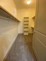 1800 St Joseph Pkwy in Houston, TX - Building Photo